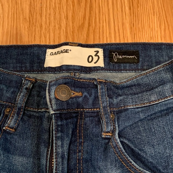 Best Blue Jeans💙 - Picture 2 of 3